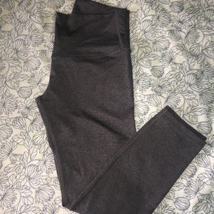Pre-loved Virus capris!